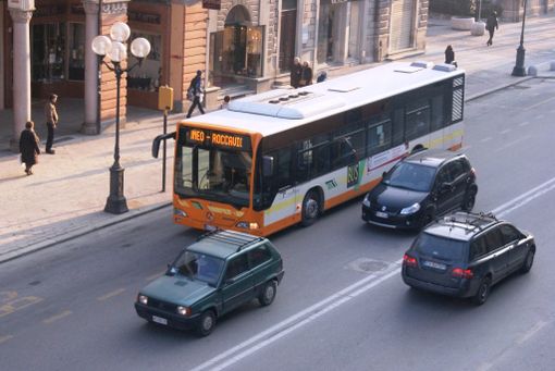 Dalla Regione un ultimatum: Provincia e Comune di Cuneo trovino un'intesa per salvare il trasporto pubblico