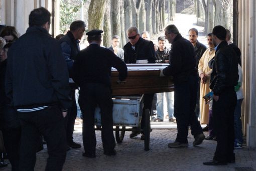 Il fotoservizio dei funerali è di Francesco Ameglio (© targatocn.it)