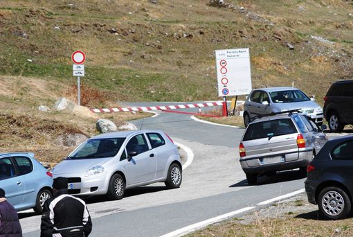 Rimossa la sbarra che sino a qualche giorno fa chiudeva la Provinciale 234 a Pian Regina