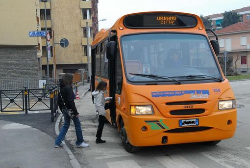 Sale il prezzo del biglietto per il bus a Saluzzo: una corsa semplice costerà 55 centesimi