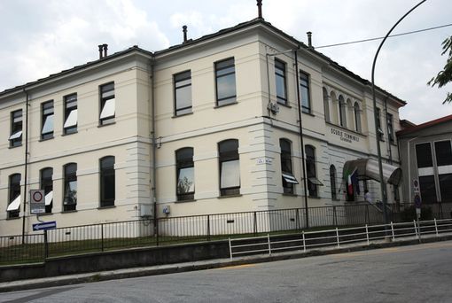 Barge, le elementari del capoluogo