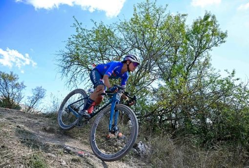 Erica Magnaldi con la maglia azzurra, ph sprintcycling profilo ig ericamagnaldi