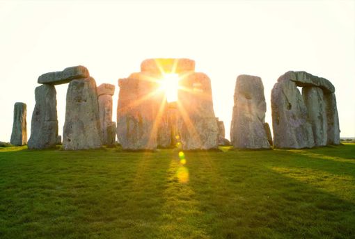 Il sito di Stonehenge e la sua silhouette distintiva Il sito di Stonehenge e la sua silhouette distintiva
