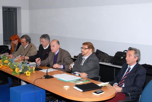 Il tavolo dei relatori