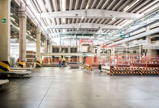 All'Abet Bra si continua a lavorare ma l'apprensione per il futuro non manca