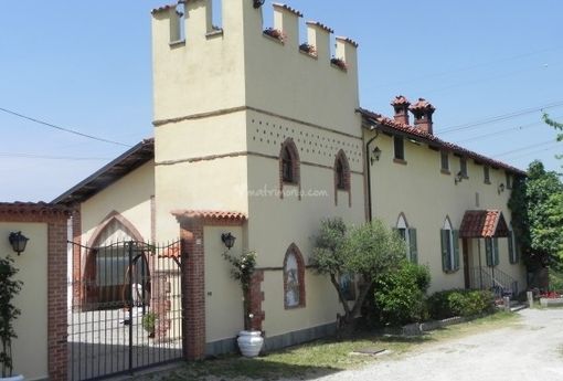 Ricevimenti nuziali, meeting, convegni: il posto perfetto è la proprietà "Bellocchio" Ricevimenti nuziali, meeting, convegni: il posto perfetto è la proprietà "Bellocchio"