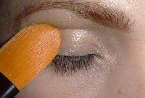 Imparare a truccarsi, valorizzarsi o rendersi più belle? C'è un corso ad hoc