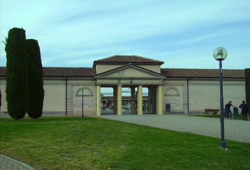 Alba: riapertura dei tre cimiteri cittadini a partire da martedì 5 maggio