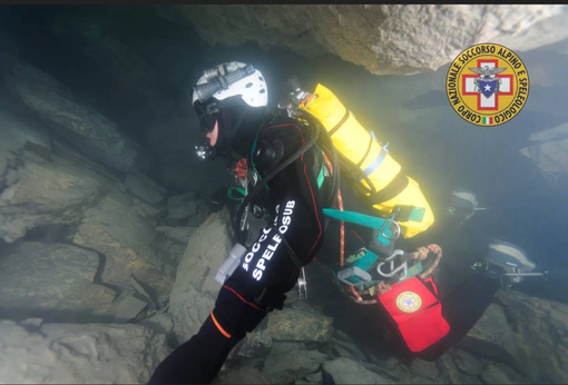 Il soccorso in una grotta con sifoni: gli speleo sub del soccorso alpino piemontese alla Grotta dell’Orso a Ponte di Nava Il soccorso in una grotta con sifoni: gli speleo sub del soccorso alpino piemontese alla Grotta dell’Orso a Ponte di Nava