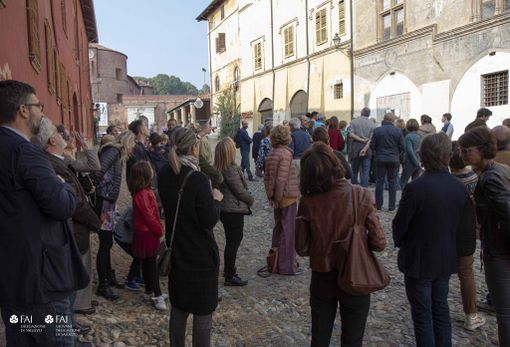 SAluzzo, il palazzo delle Arti Liberali in salita al Castello SAluzzo, il palazzo delle Arti Liberali in salita al Castello