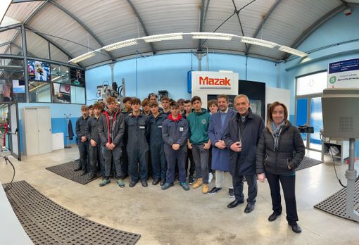 Il vescovo mons. Egidio Miragoli in visita pastorale al Cfp di Ceva, il grazie degli studenti