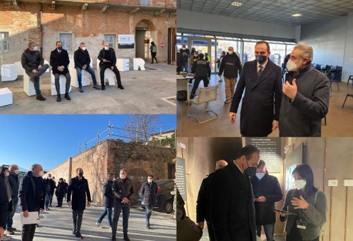Il presidente della Regione Cirio in visita a Mondovì al nuovo museo della stampa e all'hub vaccinale [FOTO]