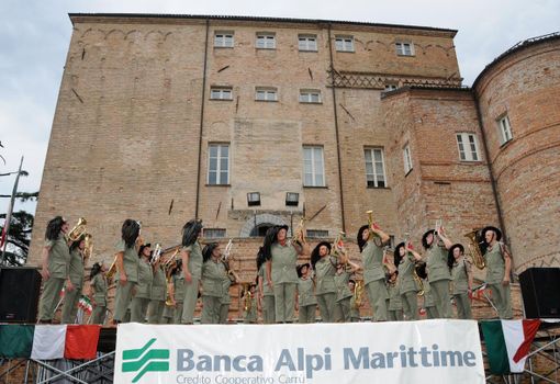 Carrù: concerto della Fanfara dei Bersaglieri “Colonnello Giacomo Alfano” di Palermo