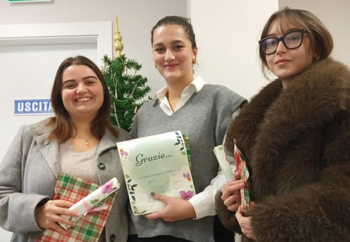 Il Comune di Saluzzo ringrazia le tre volontarie del servizio civile che hanno dedicato il 2025 alla facilitazione digitale