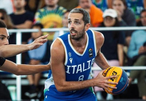 BASKET / Amedeo Della Valle volta pagina: l’albese è ufficialmente un nuovo giocatore di Varese BASKET / Amedeo Della Valle volta pagina: l’albese è ufficialmente un nuovo giocatore di Varese