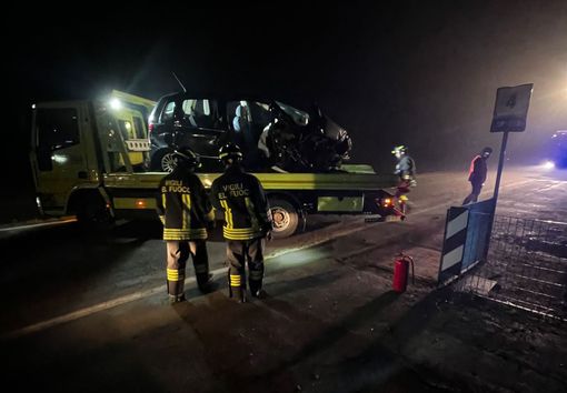 Auto contro casa a San Biagio a Centallo: due giovani gravi in ospedale
