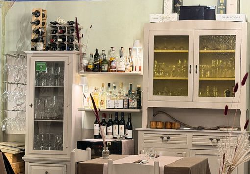 Al Monviso di Saluzzo la cucina sa dare buona prova di sé dimostrando una solidità di fondo, seppur con qualche piatto da ricalibrare Al Monviso di Saluzzo la cucina sa dare buona prova di sé dimostrando una solidità di fondo, seppur con qualche piatto da ricalibrare