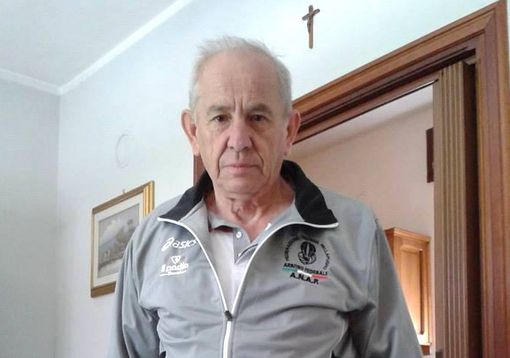Ettore Cerrato, qui la divisa da arbitro di pallapugno. Avrebbe compiuto 75 anni nel marzo prossimo (Fb)