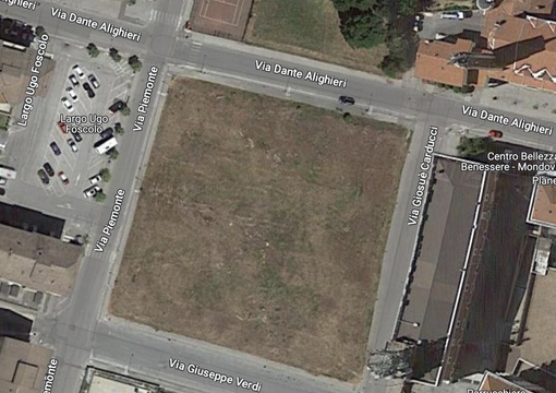 L'area individuata per la costruzione del nuovo teatro L'area individuata per la costruzione del nuovo teatro