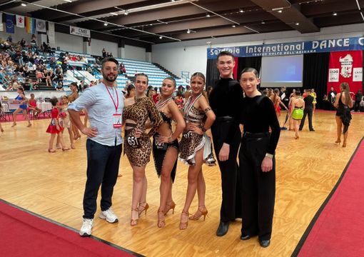 Conosci la danza sportiva: a Cuneo un percorso di passione e crescita per bambini e ragazzi