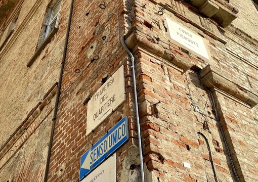 Cantieri in zona Caserma a Saluzzo: i lavori saranno terminati prima dello shopping natalizio