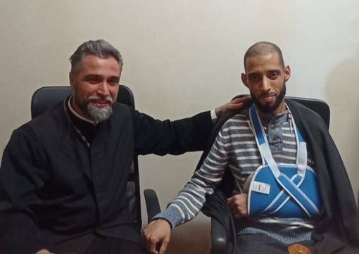 Incontro tra l'imam ferito a Mondovì e il parroco della chiesa ortodossa Incontro tra l'imam ferito a Mondovì e il parroco della chiesa ortodossa