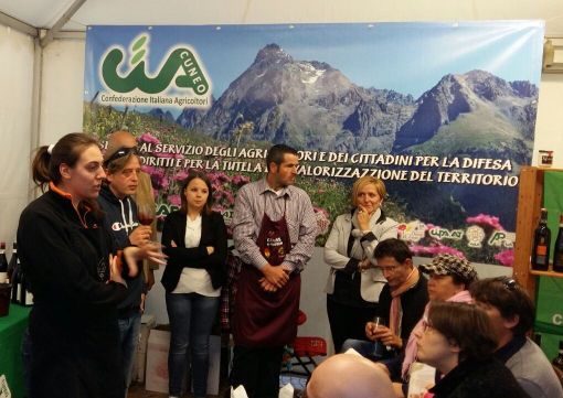 L'incontro sulla castagna L'incontro sulla castagna