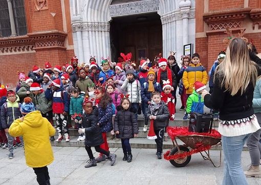 I bimbi della primaria “Vittorio Caldo” di Oltre Maira