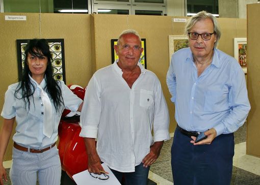 Il pittore Francesco Masala, qui in compagnia di Vittorio Sgarbi