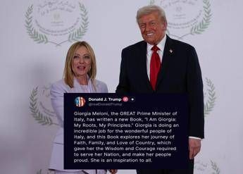 Trump, nuovo elogio a Meloni: "Ispirazione per tutti". La premier: "Molto gentile, amico mio" Trump, nuovo elogio a Meloni: "Ispirazione per tutti". La premier: "Molto gentile, amico mio"