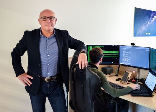 MFA Proteggi la tua identità e le tue password MFA Proteggi la tua identità e le tue password