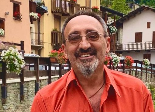 L'impresario Adriano Pasero, in un'immagine condivisa su Facebook