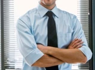 Sciopero e presidio, a Cuneo, dei dipendenti BNL a sostegno di un collega