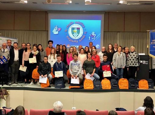 Lo sport fortifica, lo studio nobilita. Consegnate 12 Borse di studio a studenti meritevoli!