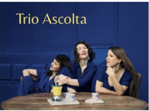 Il "Trio Ascolta" in concerto a San Fiorenzo di Bastia con la partecipazione del coro femminile Cattleya Il "Trio Ascolta" in concerto a San Fiorenzo di Bastia con la partecipazione del coro femminile Cattleya