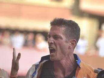 Palio di Siena, Oca vince e Tittia fa 11: chi è il fantino Palio di Siena, Oca vince e Tittia fa 11: chi è il fantino