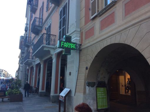 Nelle farmacie arriva l'e-commerce e la Granda si scopre prima in Italia