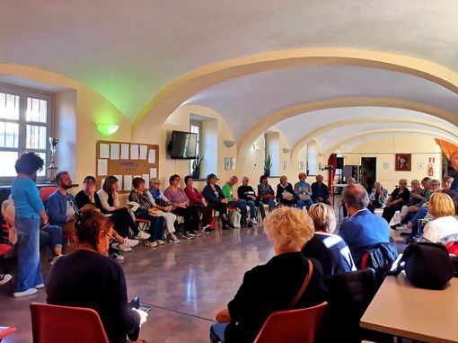 Foto tratta dalla pagina Facebook di Alzheimer cafè Bra Foto tratta dalla pagina Facebook di Alzheimer cafè Bra