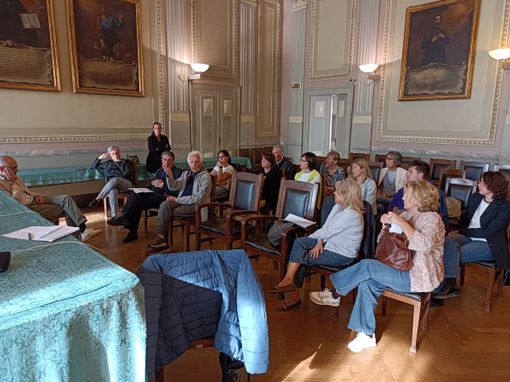 Nuova dislocazione per le superiori a Mondovì, docenti dei licei contrari al trasferimento su più sedi. L'associazione ex allievi: "Rischio di perdita di iscrizioni e di identità"