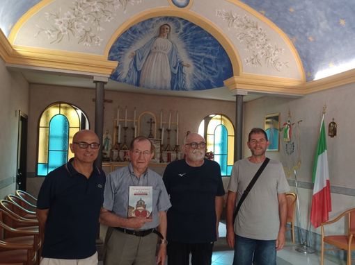 Don Dino Marchiò in visita alla RSA di Busca