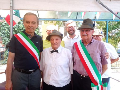 Bra: i cento anni dell’alpino Mario Boarino, uno degli ultimi reduci di Russia [FOTO]