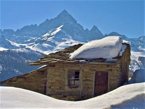 Uno scorcio di Ostana -  Foto tratta dal sito internet istituzionale del Comune