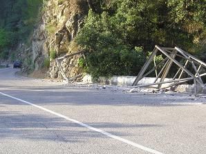 Guidare con prudenza in valle Roja deve essere imperativo