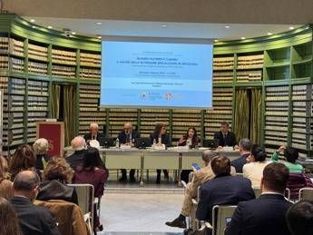 Favo: "Fino all' 80% dei malati di tumore con malnutrizione, garantire supporto nutrizionale" Favo: "Fino all' 80% dei malati di tumore con malnutrizione, garantire supporto nutrizionale"