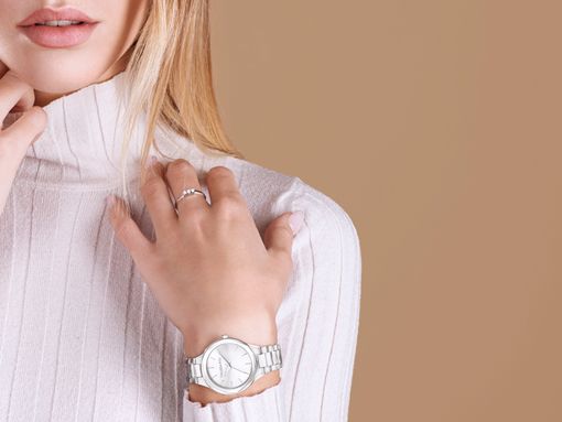 I gioielli dei brand più apprezzati sono in promozione su Bluespirit.com I gioielli dei brand più apprezzati sono in promozione su Bluespirit.com