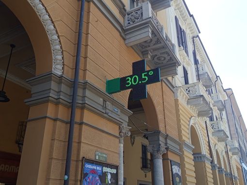 IL METEO / Caldo oltre la norma fino a mercoledì, poi le temperature diventeranno più gradevoli IL METEO / Caldo oltre la norma fino a mercoledì, poi le temperature diventeranno più gradevoli