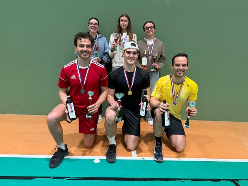 ONE-WALL / Titolo per Alessandro Vacchetto e Anna Campagno