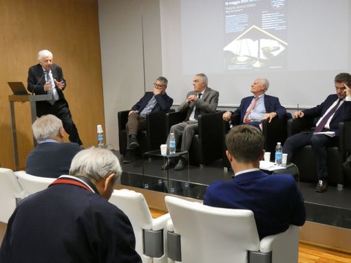 “Giustizia penale: disfunzioni e riforme possibili per un processo giusto ed efficace”: interessante convegno presso la Banca d'Alba “Giustizia penale: disfunzioni e riforme possibili per un processo giusto ed efficace”: interessante convegno presso la Banca d'Alba