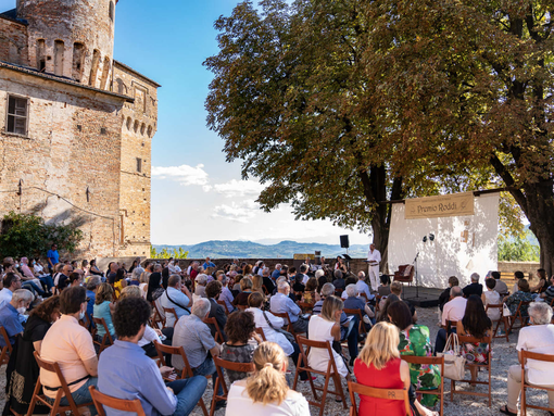 Premio Roddi, trent’anni di poesia: "Un’arte gentile per raccontare la bellezza"