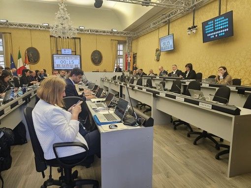 Sì della maggioranza del Consiglio regionale alla manovra sull'Irpef Sì della maggioranza del Consiglio regionale alla manovra sull'Irpef